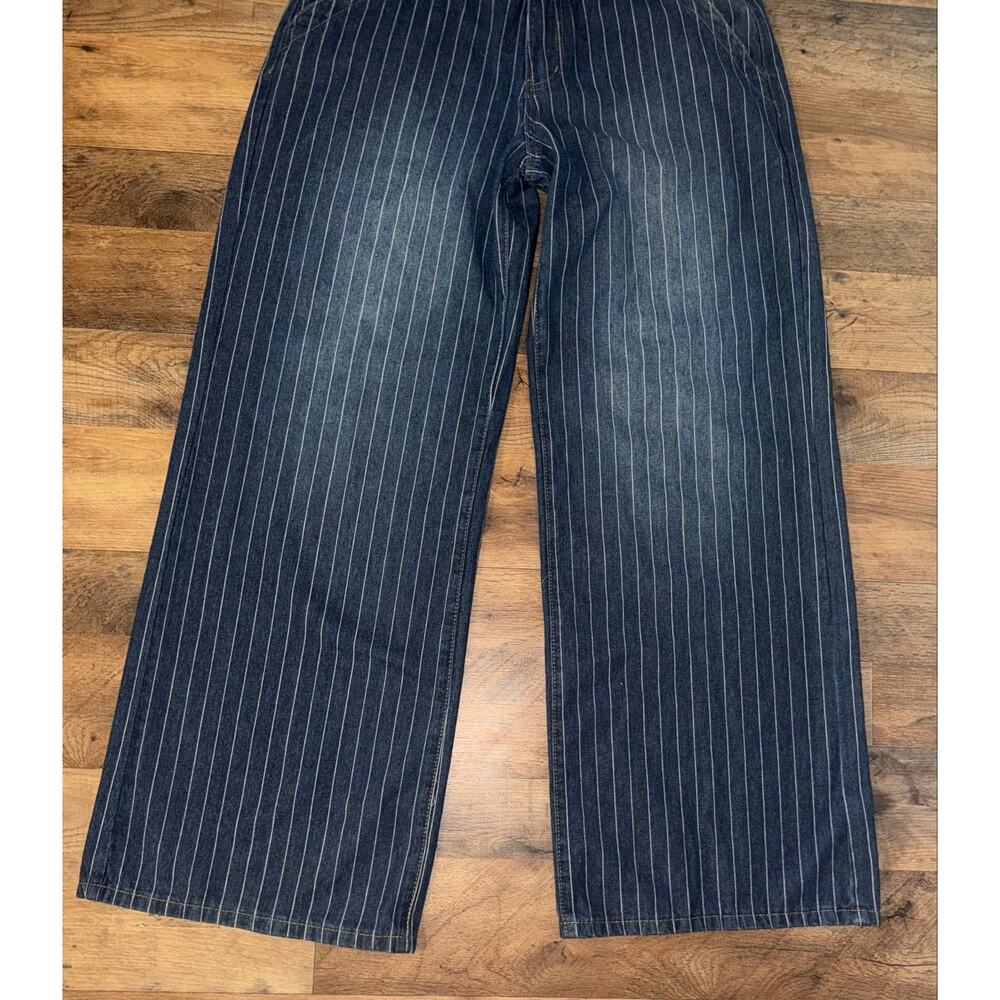 Edikted Cory women’s pinstriped low rise wide leg blue jeans - Picture 3 of 16